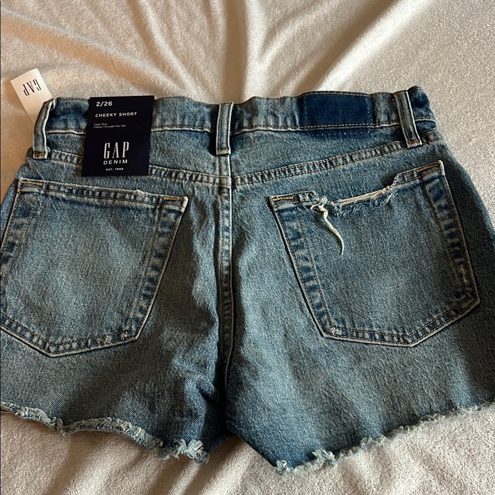 NWT Gap Denim Blue Women's Button Fly Shorts